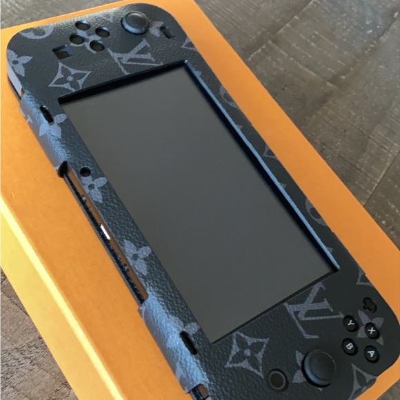 Louis Vuitton | Video Games & Consoles | Etai Louis Vuitton Nintendo ...